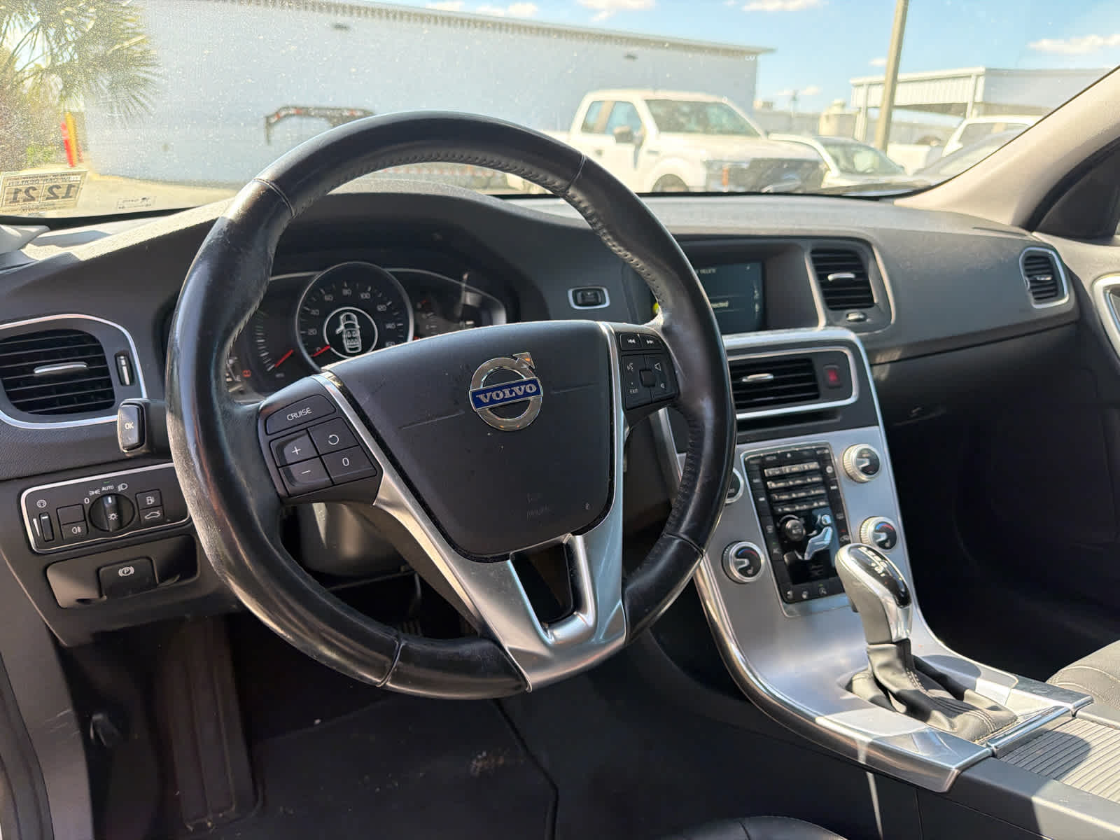 2017 Volvo V60 Premier