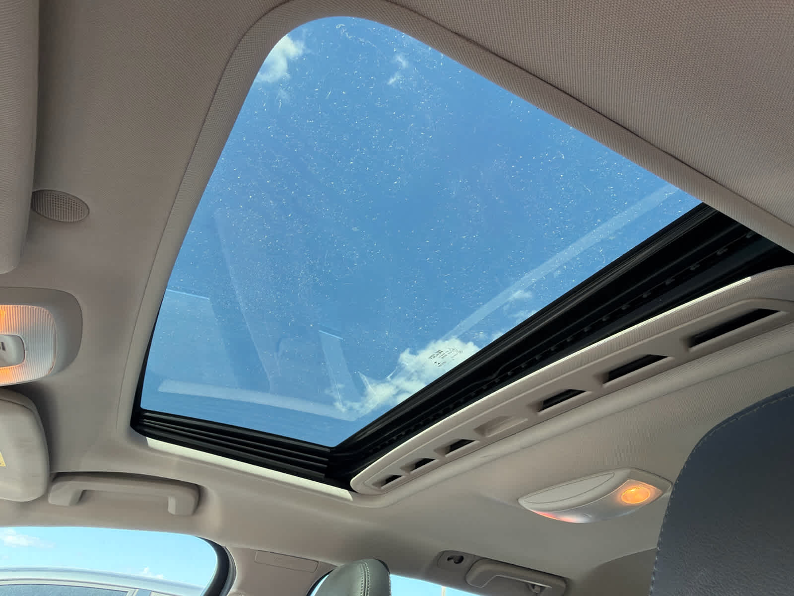 2017 Volvo V60 Premier