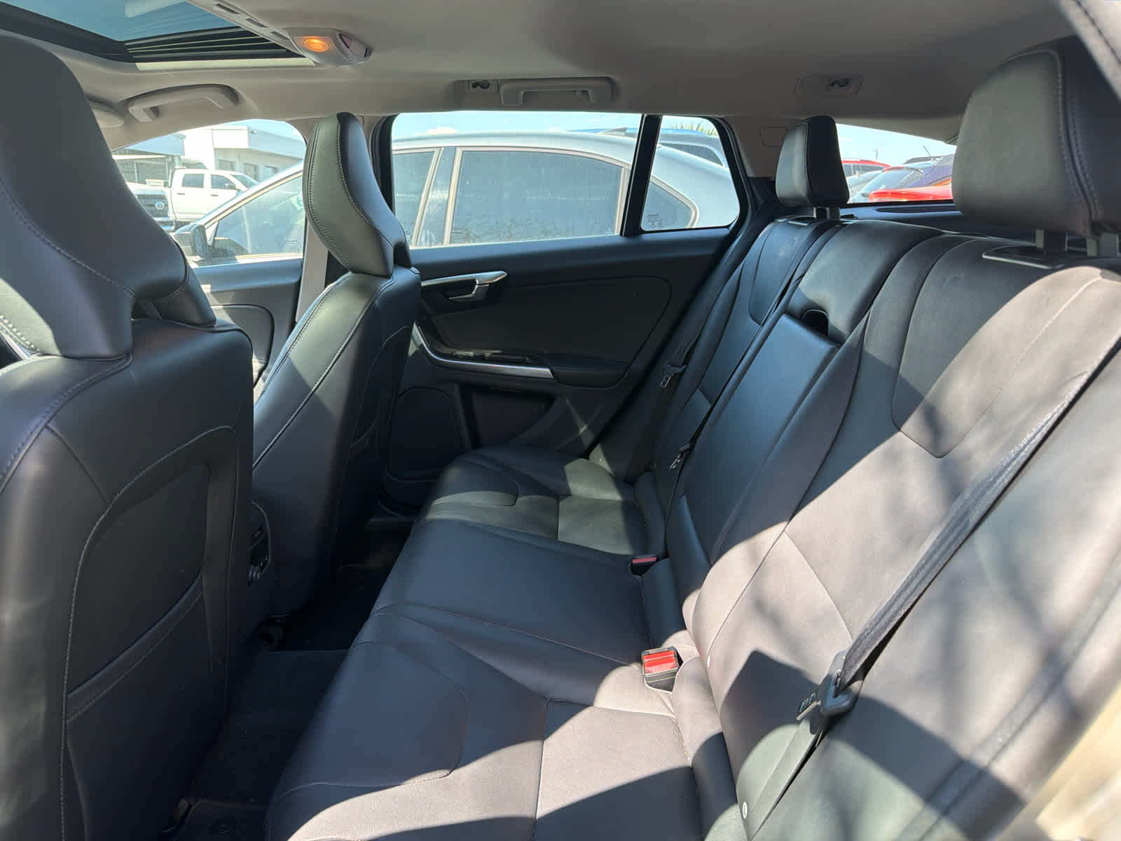 2017 Volvo V60 Premier