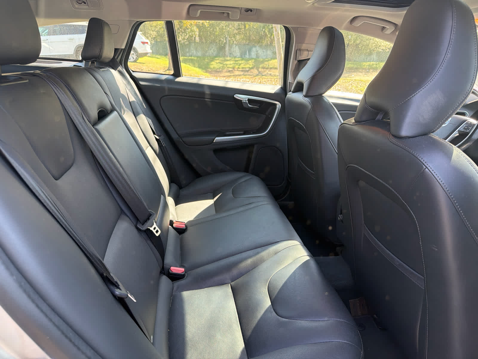 2017 Volvo V60 Premier