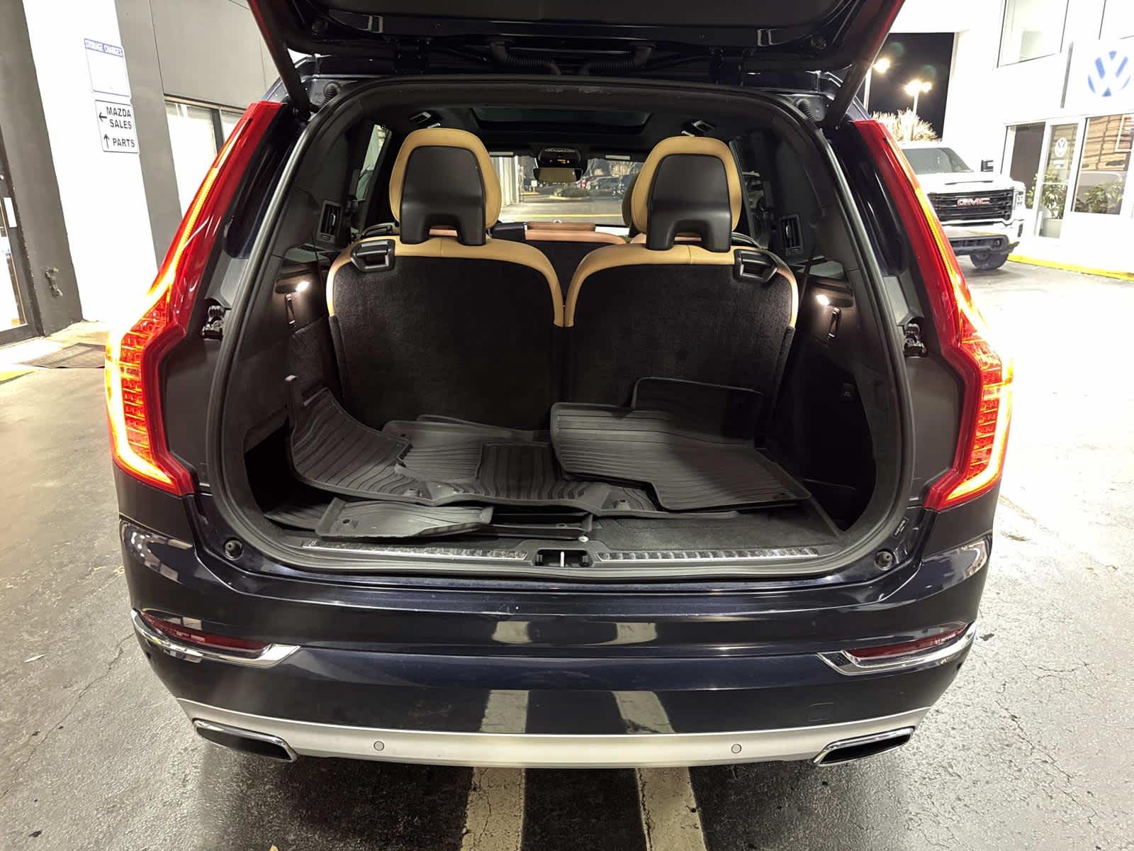 2017 Volvo XC90 Inscription