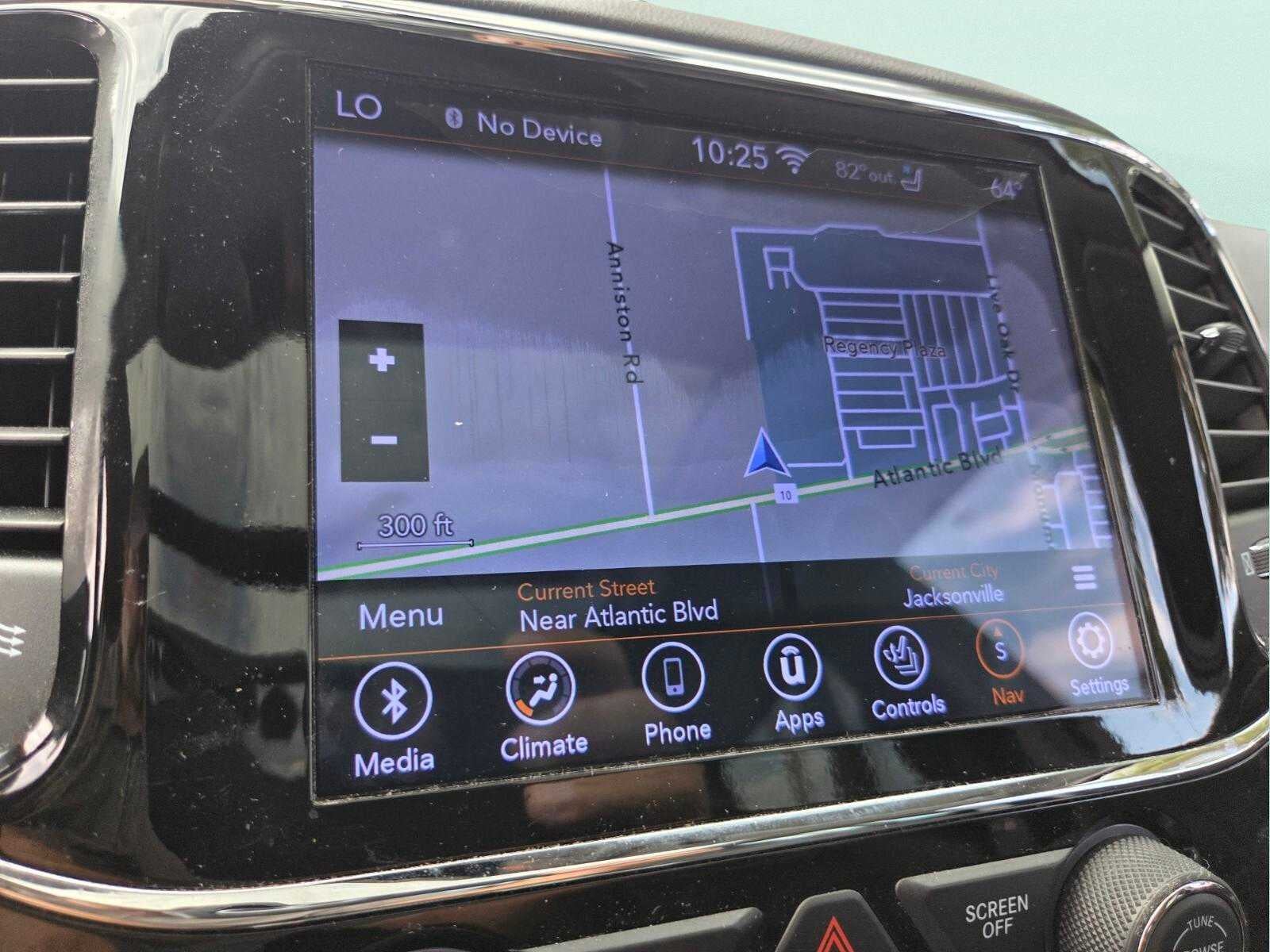 2020 Jeep Grand Cherokee Summit