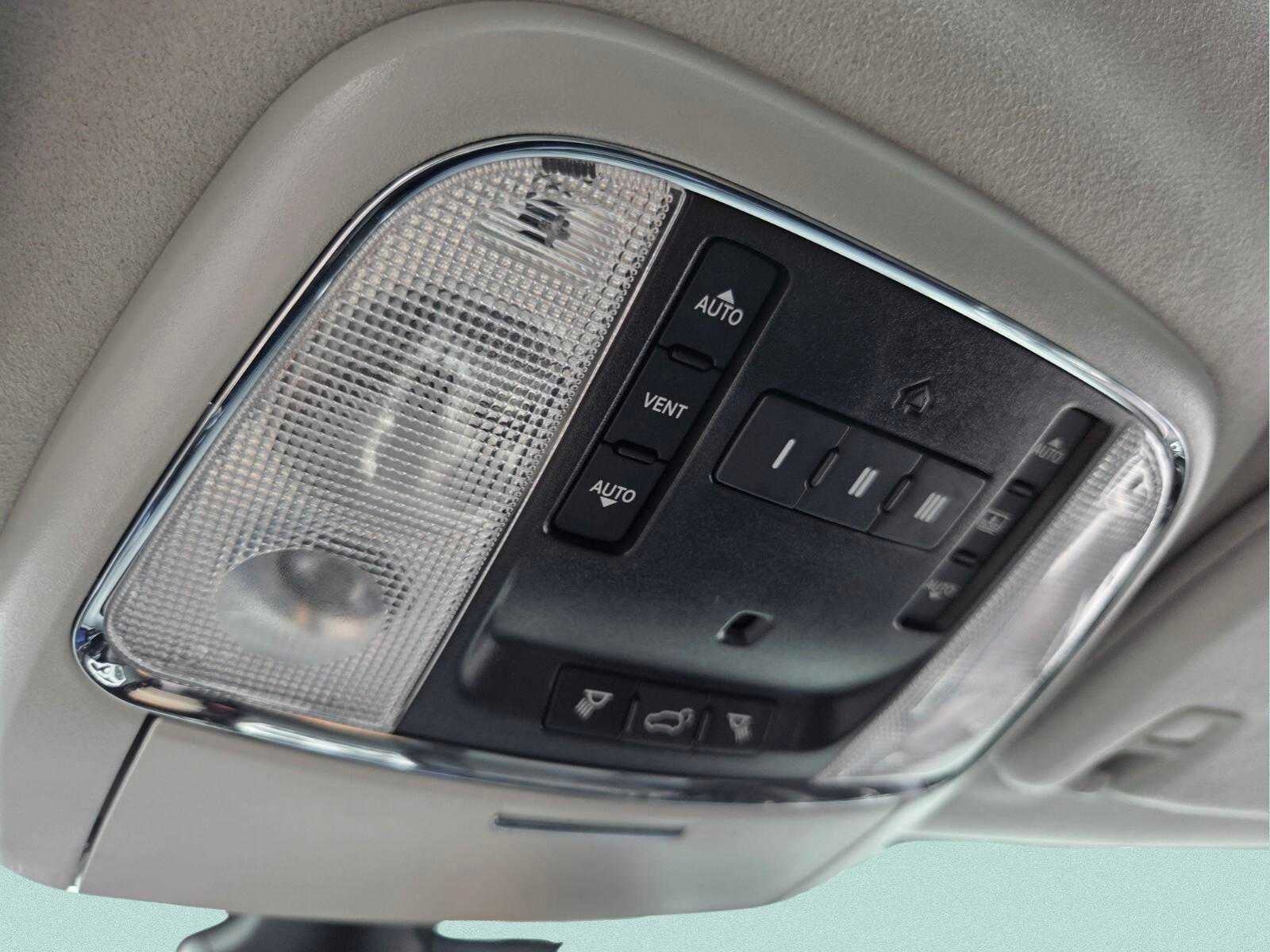 2020 Jeep Grand Cherokee Summit