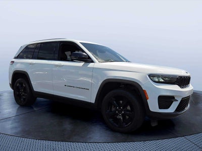 2023 Jeep Grand Cherokee Altitude
