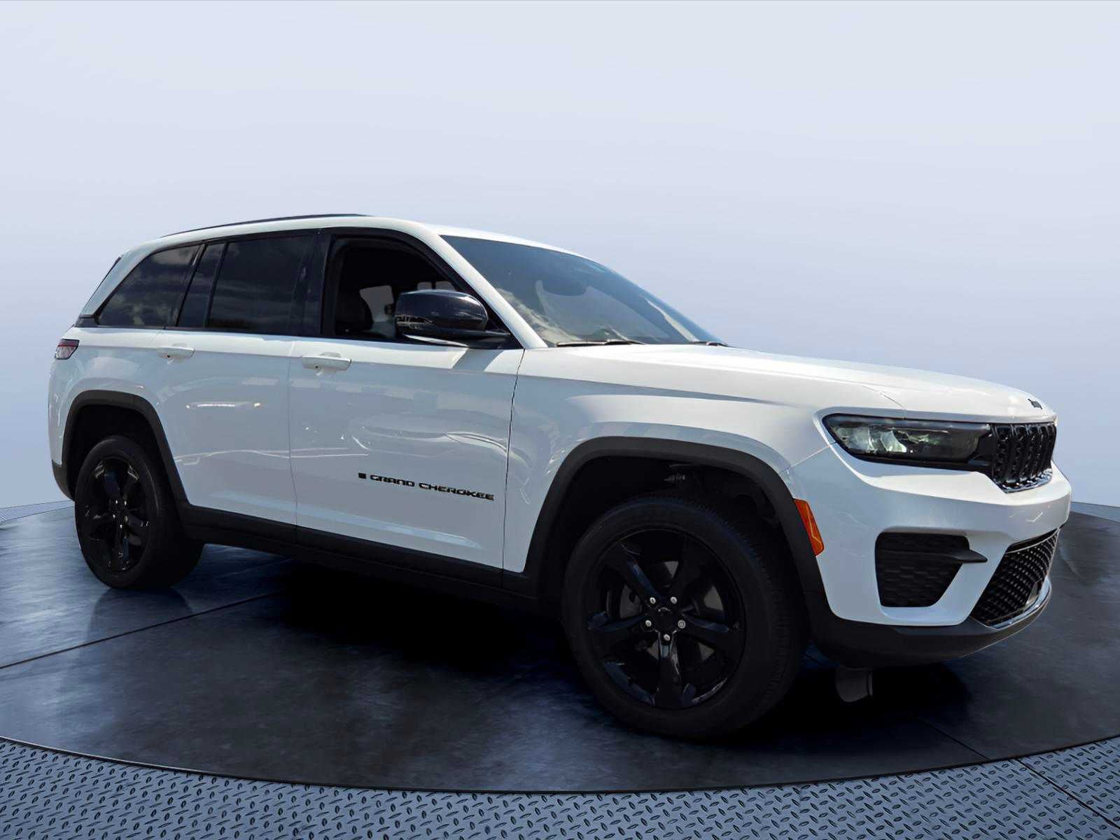 2023 Jeep Grand Cherokee Altitude