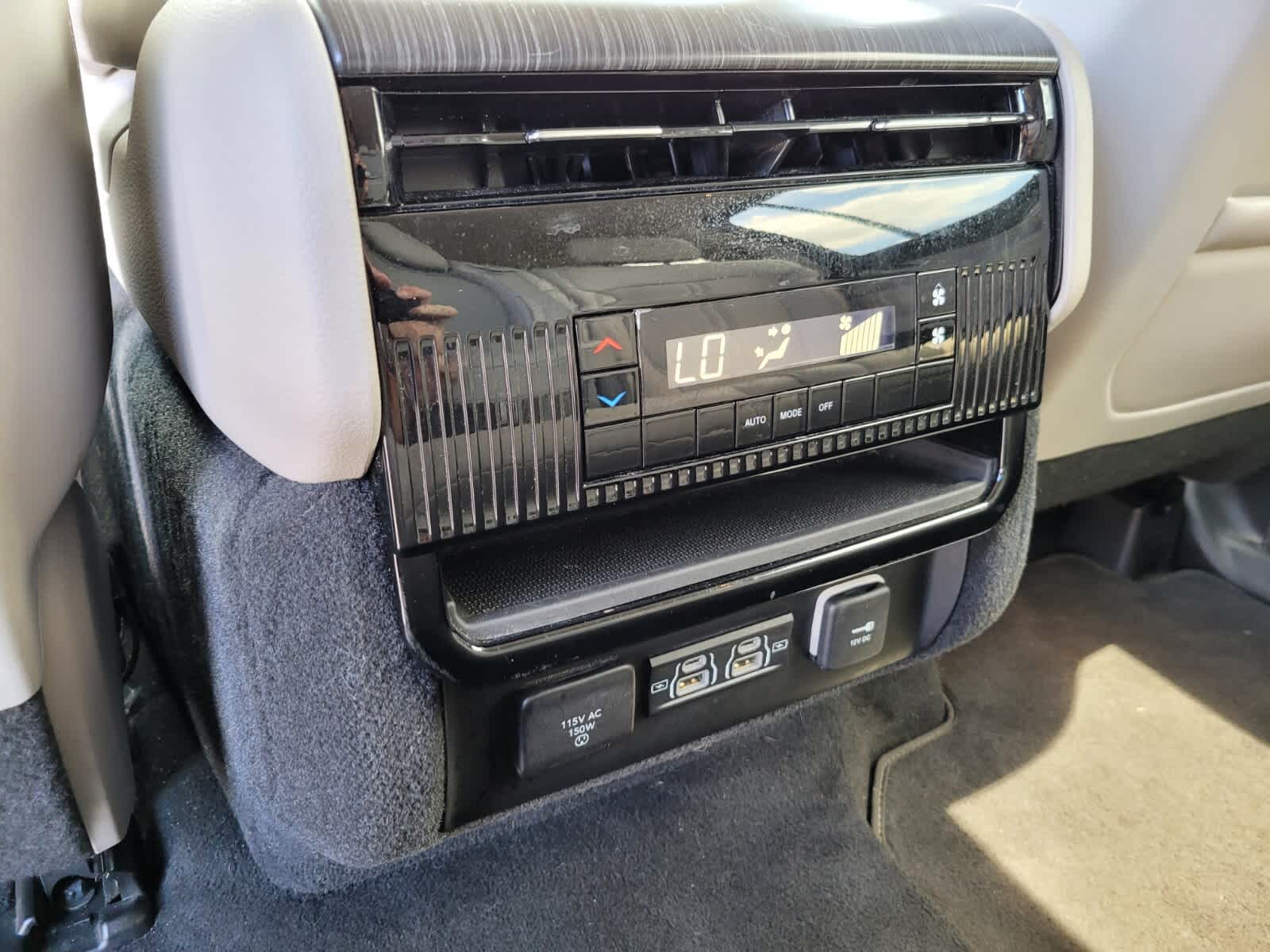 2023 Jeep Wagoneer L Series II