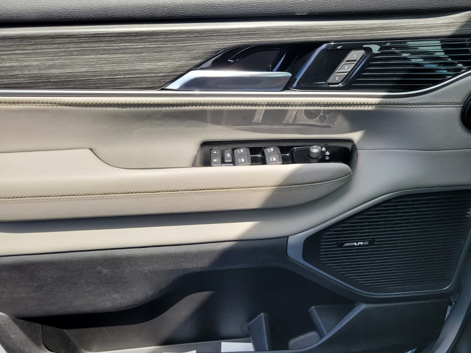 2023 Jeep Wagoneer L Series II