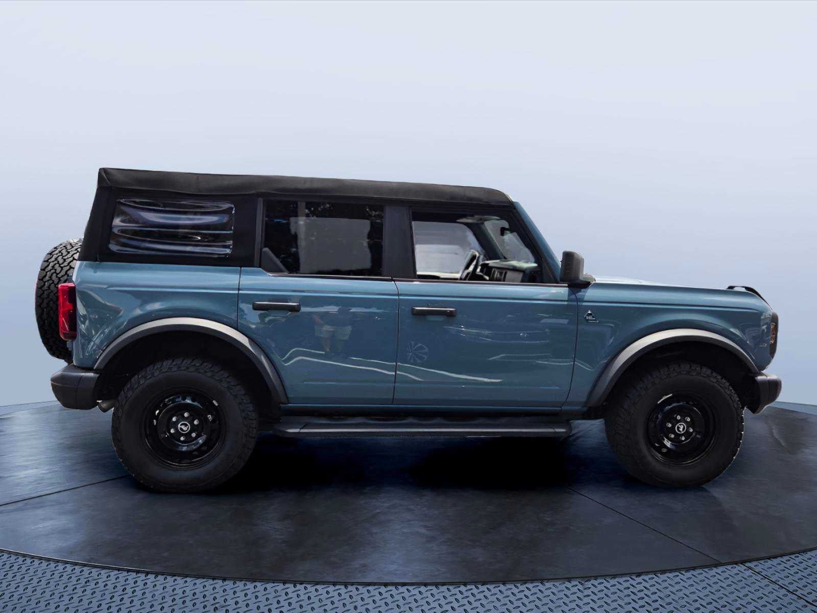 2023 Ford Bronco Black Diamond