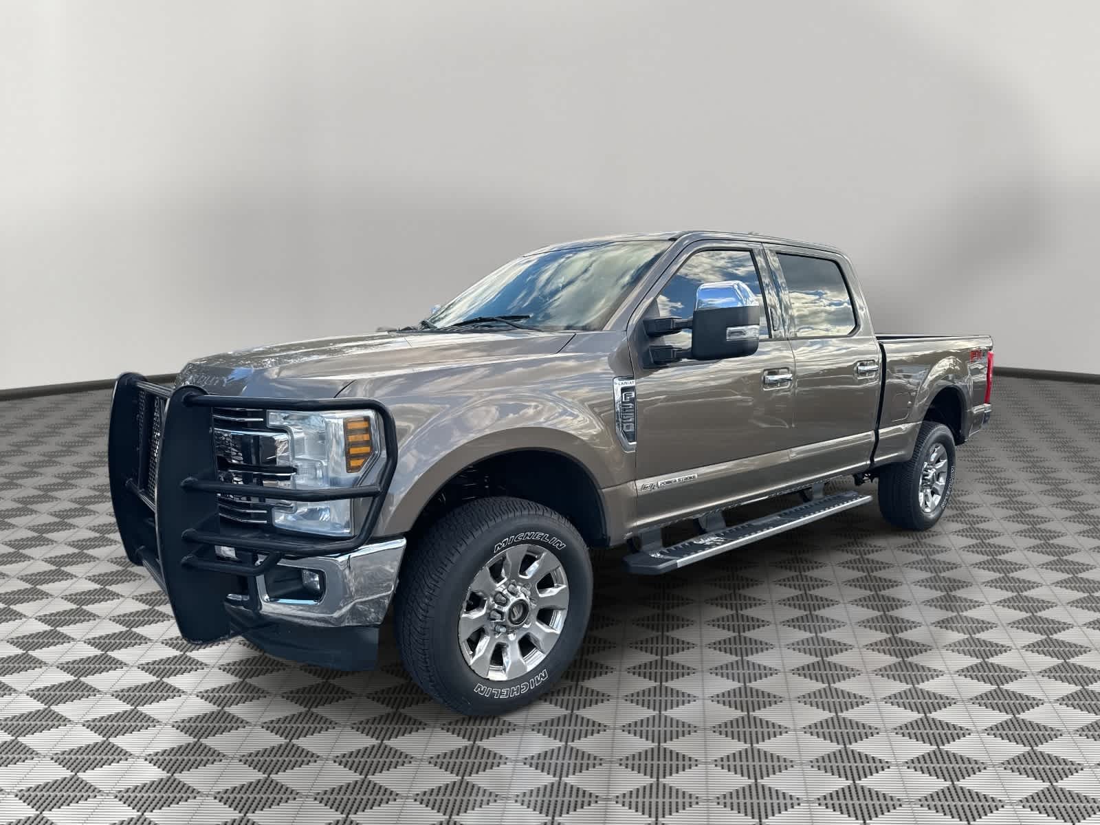 2018 Ford Super Duty F-250 SRW LARIAT