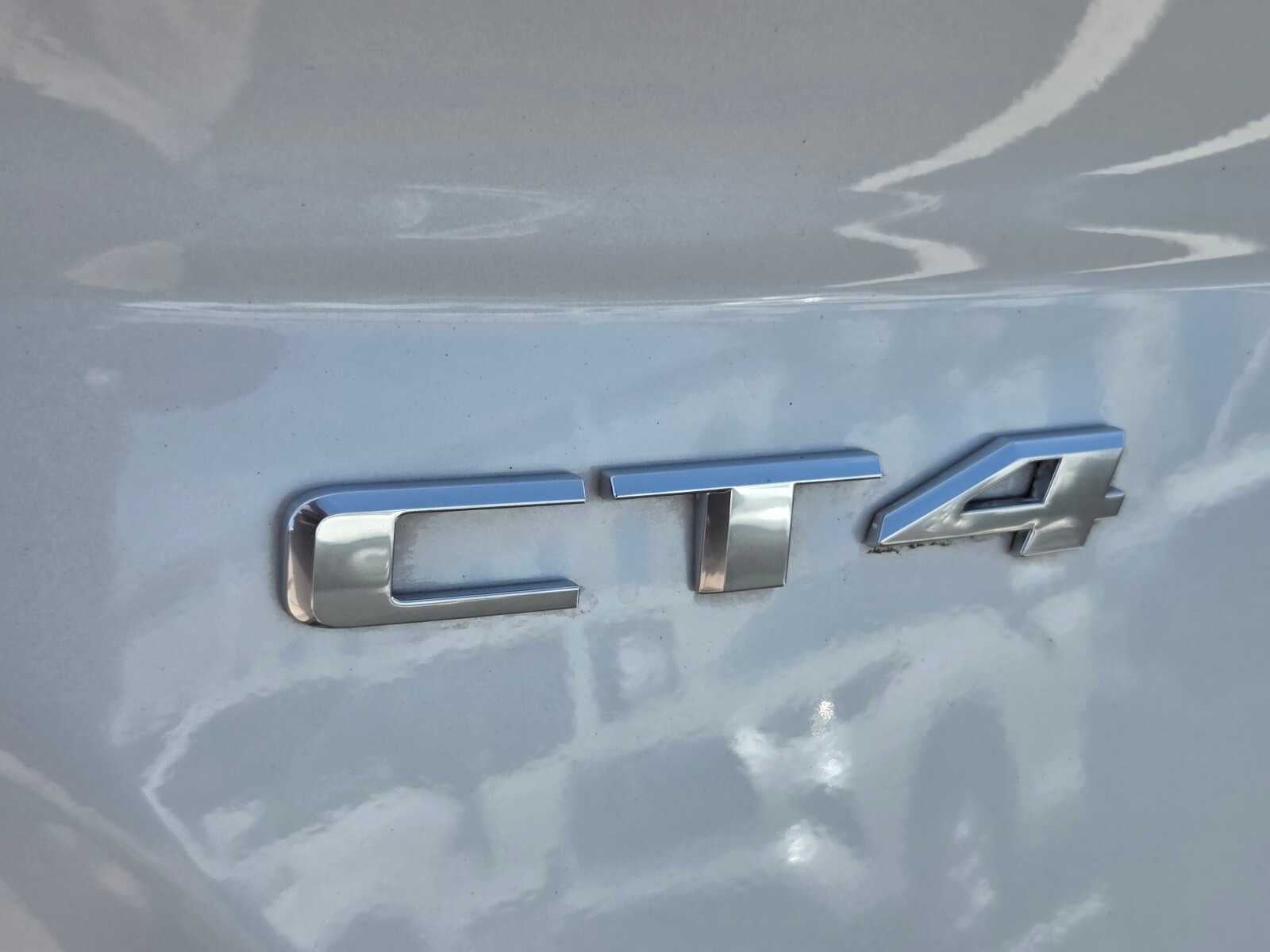 2023 Cadillac CT4 Luxury