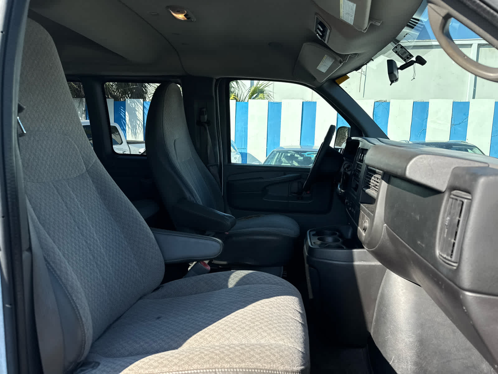 2013 Chevrolet Express Passenger LT