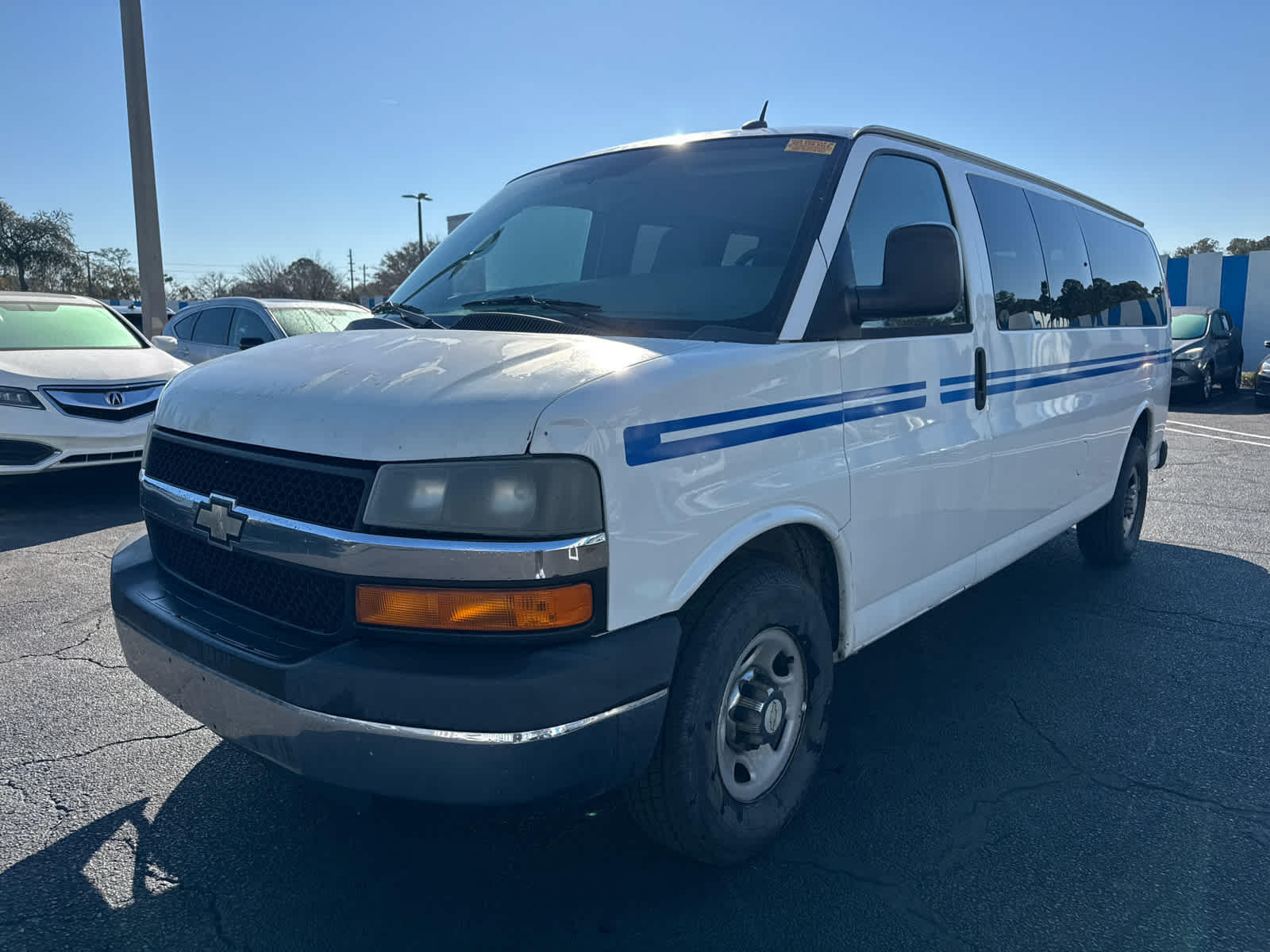 2013 Chevrolet Express Passenger LT