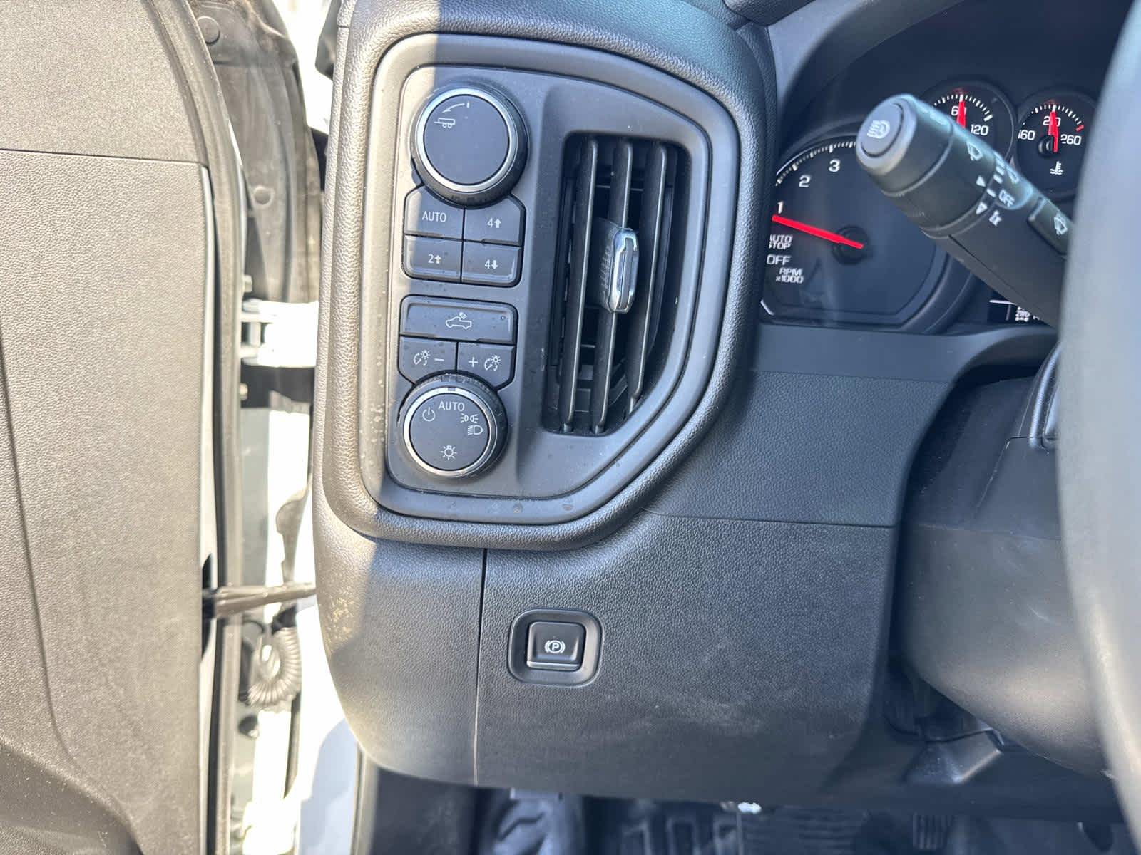 2022 Chevrolet Silverado 1500 Work Truck