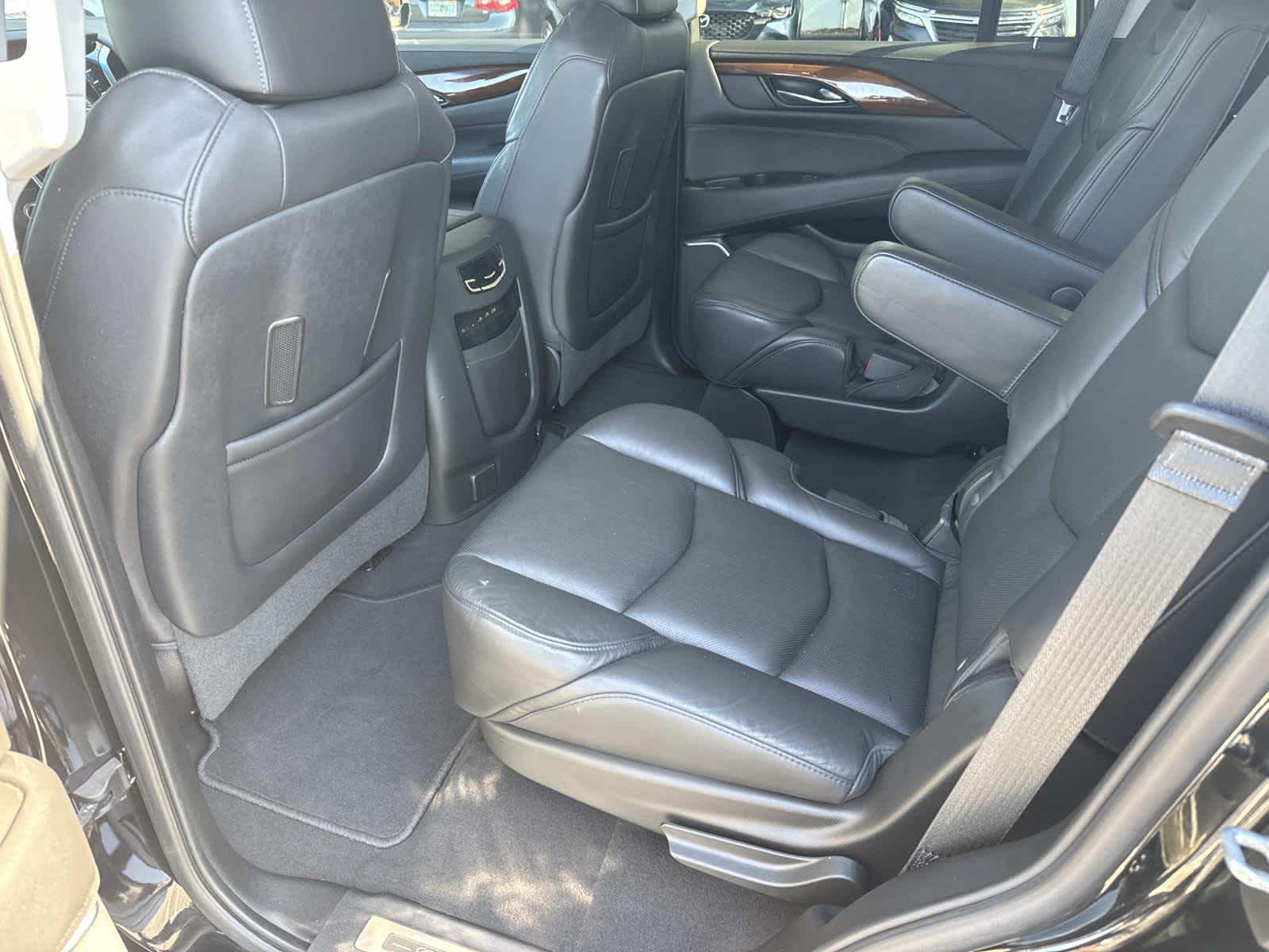 2019 Cadillac Escalade Premium Luxury