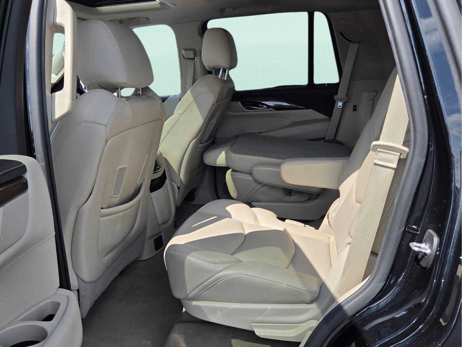 2020 Cadillac Escalade Luxury
