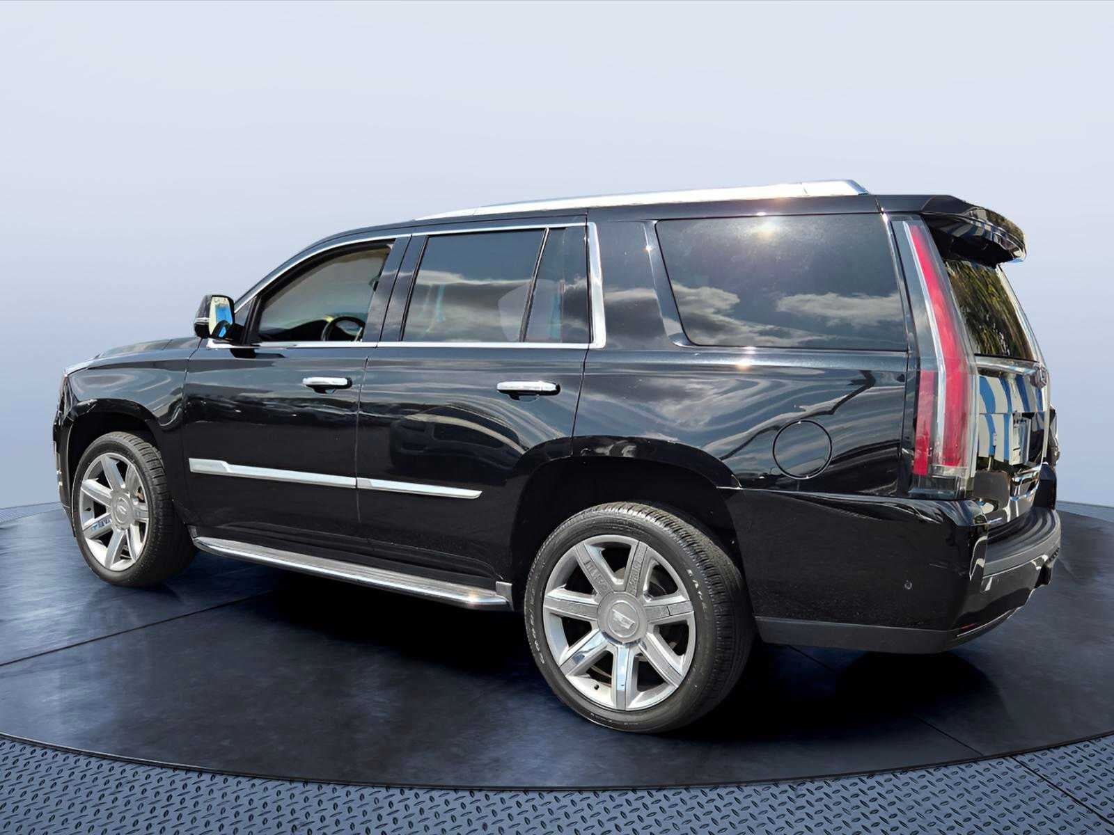 2020 Cadillac Escalade Luxury