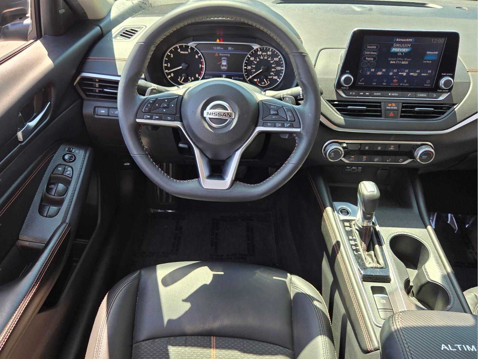 2022 Nissan Altima 2.5 SR