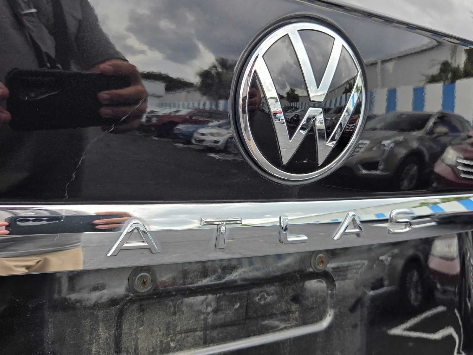 2023 Volkswagen Atlas 3.6L V6 SEL