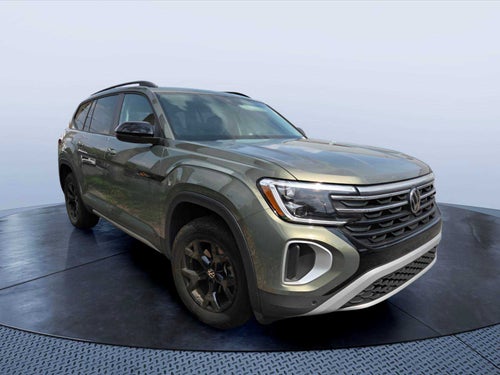 2024 Volkswagen Atlas 2.0T Peak Edition SE w/Technology