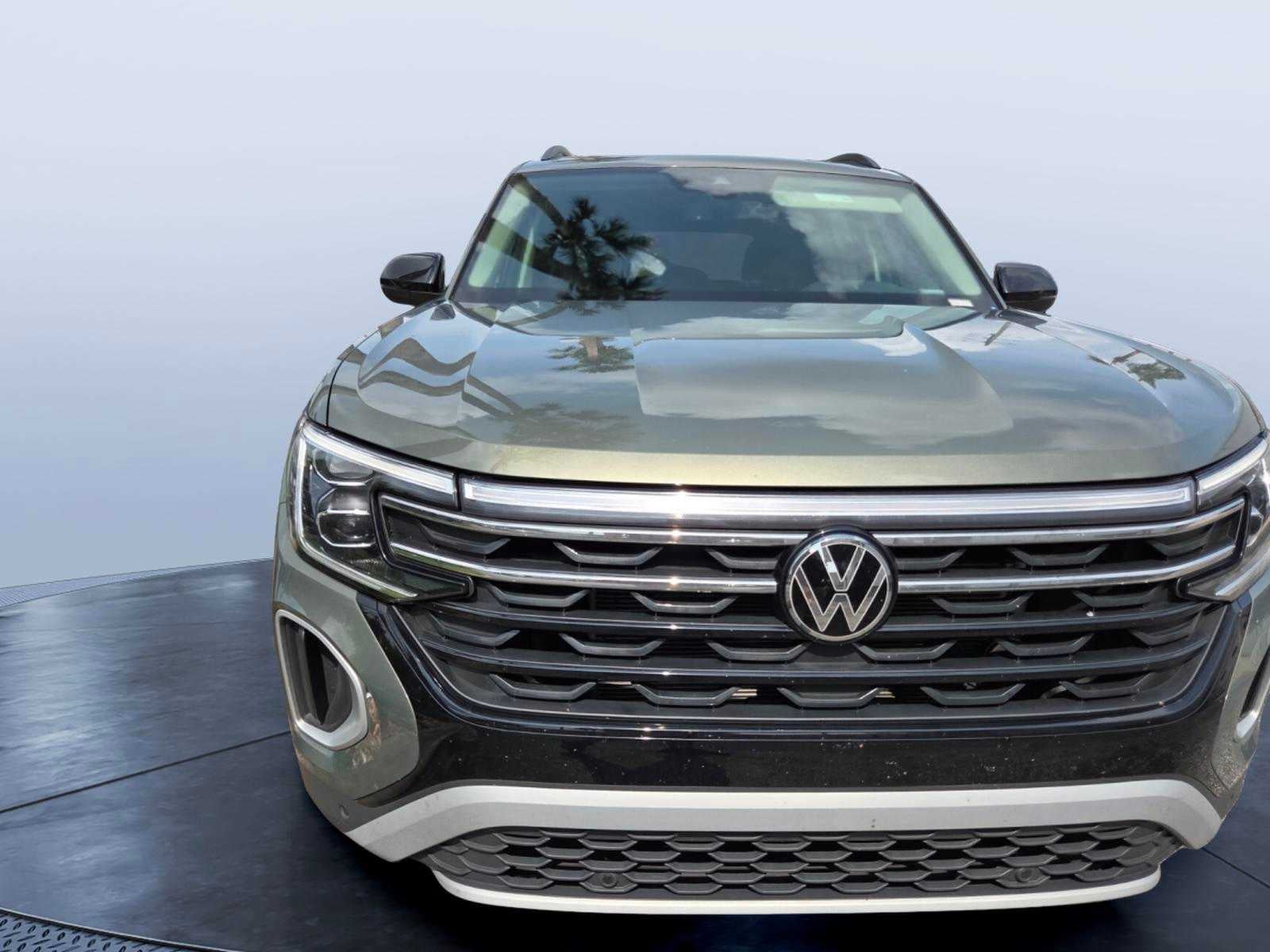 2024 Volkswagen Atlas 2.0T Peak Edition SE w/Technology