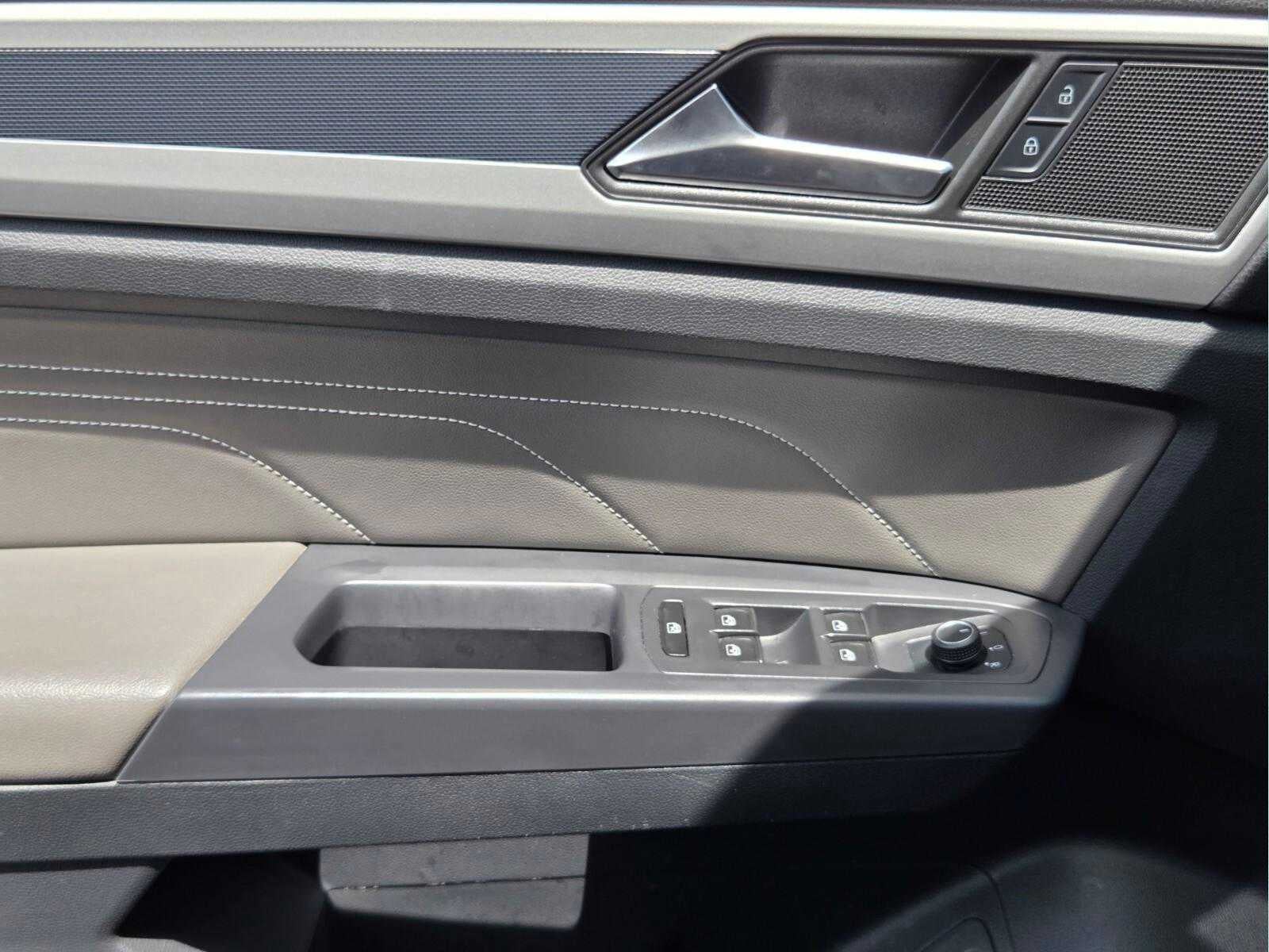 2021 Volkswagen Atlas Cross Sport 3.6L V6 SEL