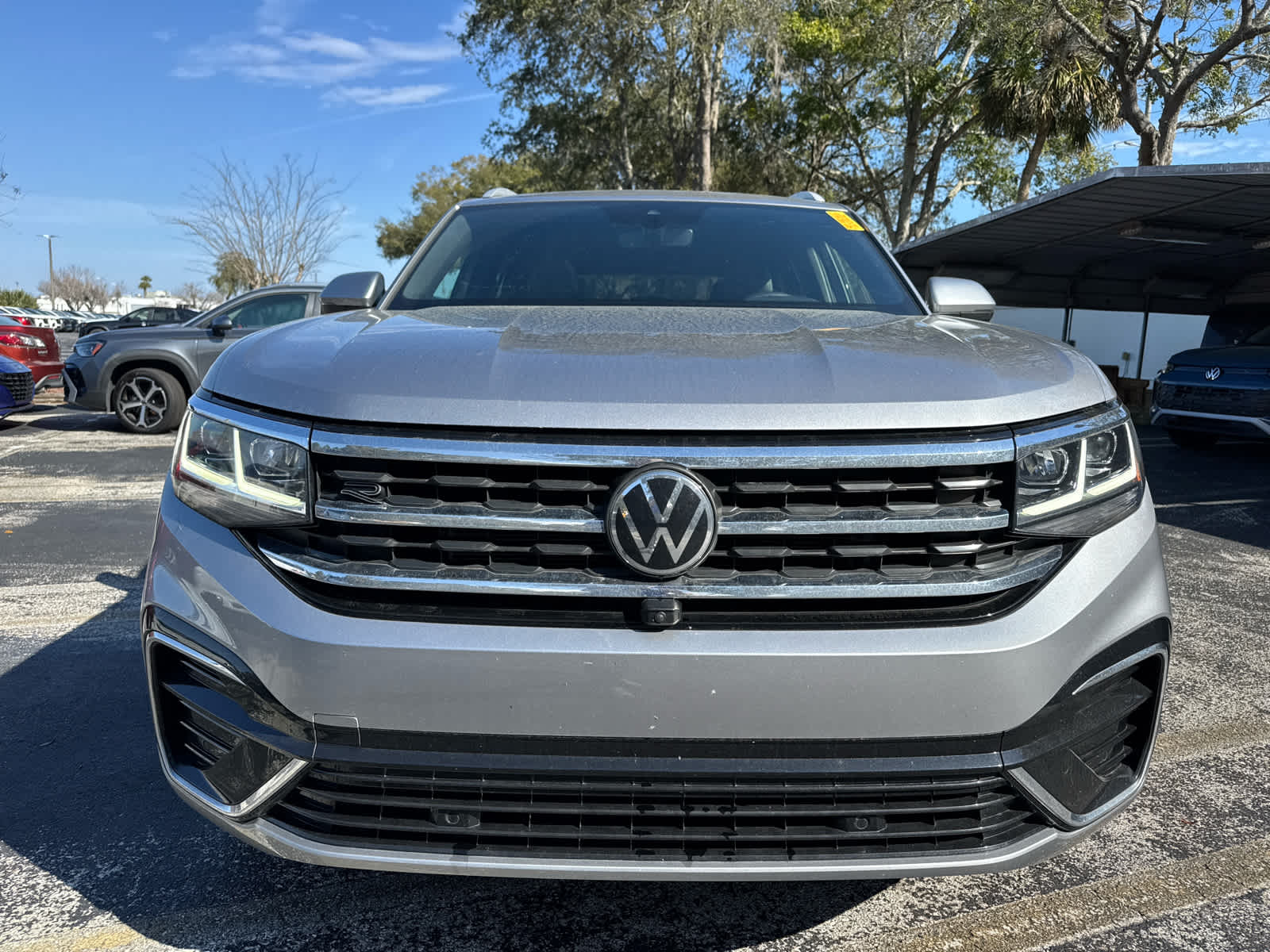 2022 Volkswagen Atlas Cross Sport 3.6L V6 SEL Premium R-Line