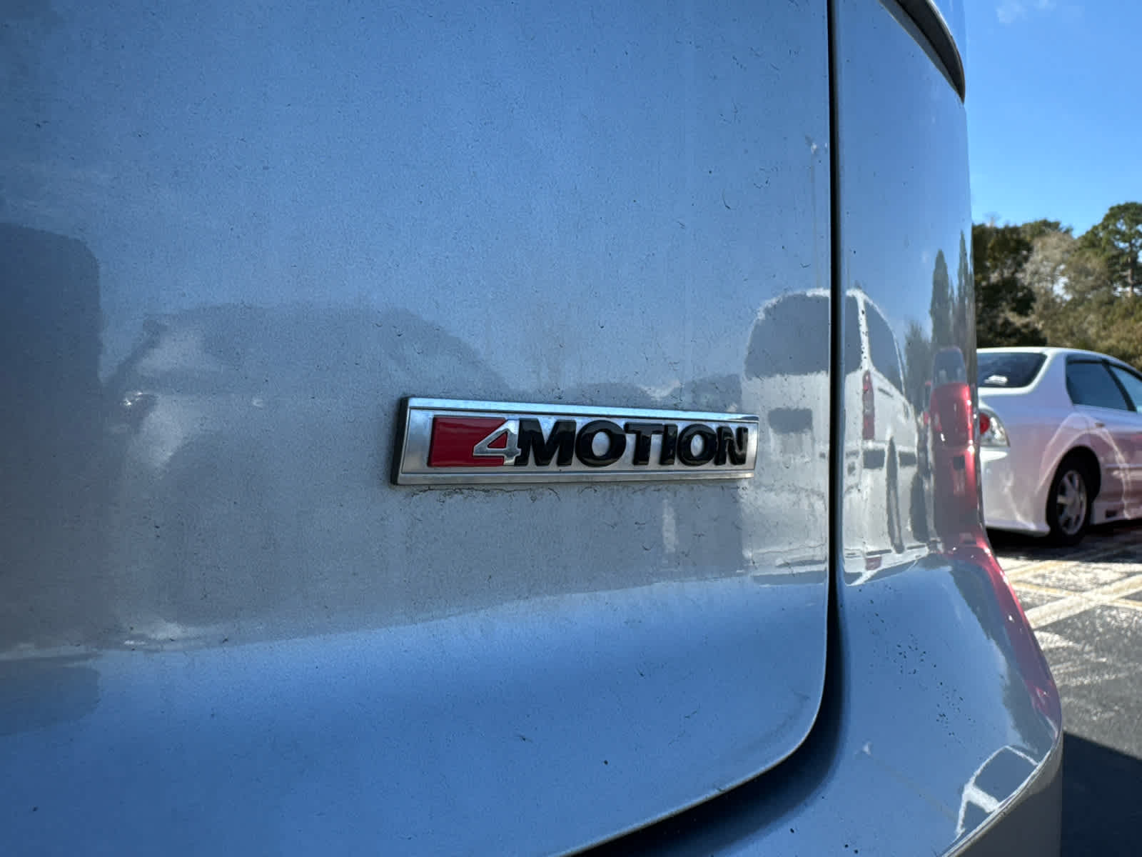 2022 Volkswagen Atlas Cross Sport 3.6L V6 SEL Premium R-Line