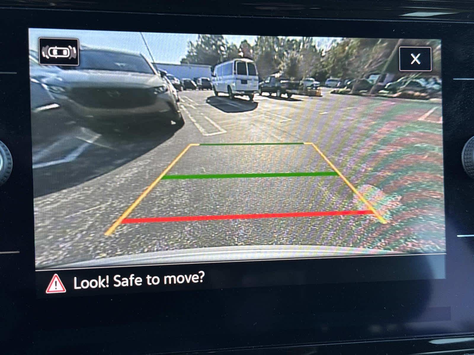 2022 Volkswagen Atlas Cross Sport 3.6L V6 SEL Premium R-Line