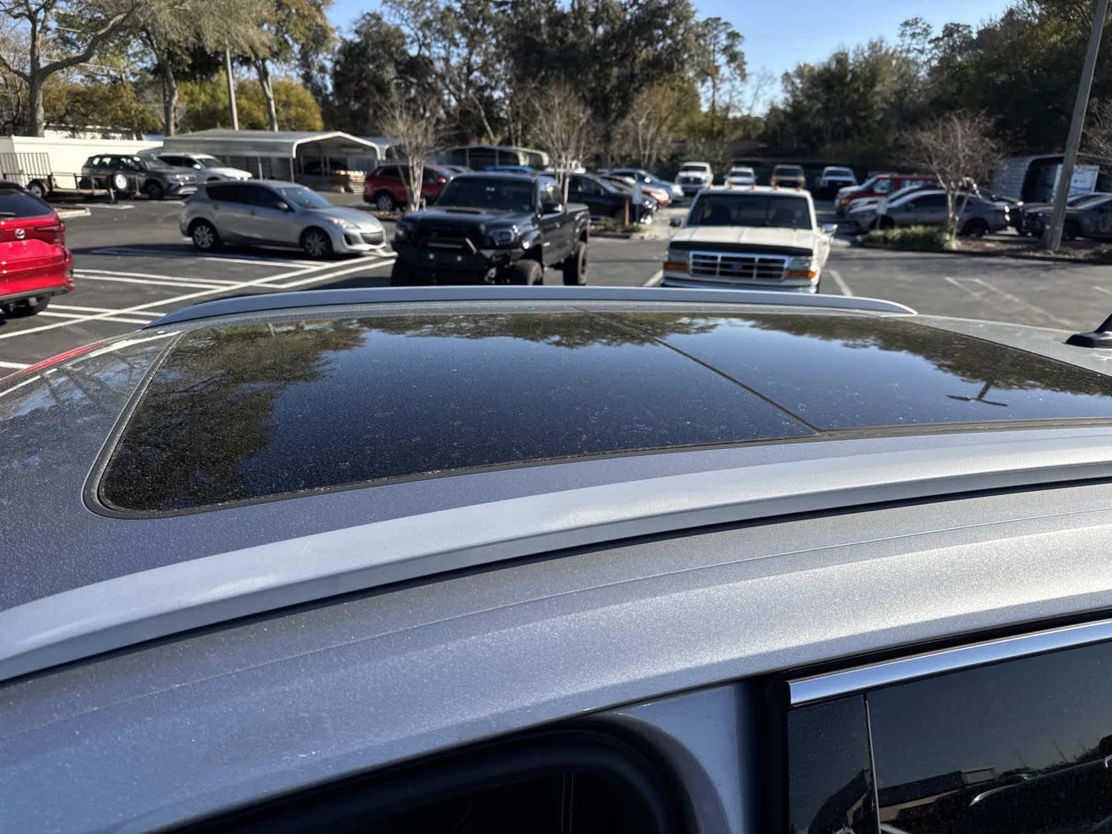 2022 Volkswagen Atlas Cross Sport 3.6L V6 SEL Premium R-Line