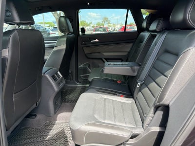 2023 Volkswagen Atlas Cross Sport 3.6L V6 SEL Premium R-Line