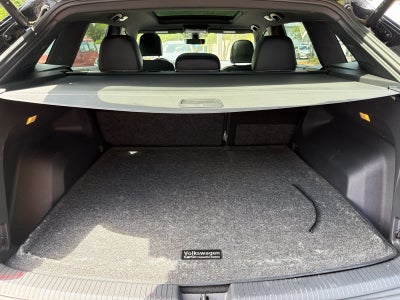 2023 Volkswagen Atlas Cross Sport 3.6L V6 SEL Premium R-Line