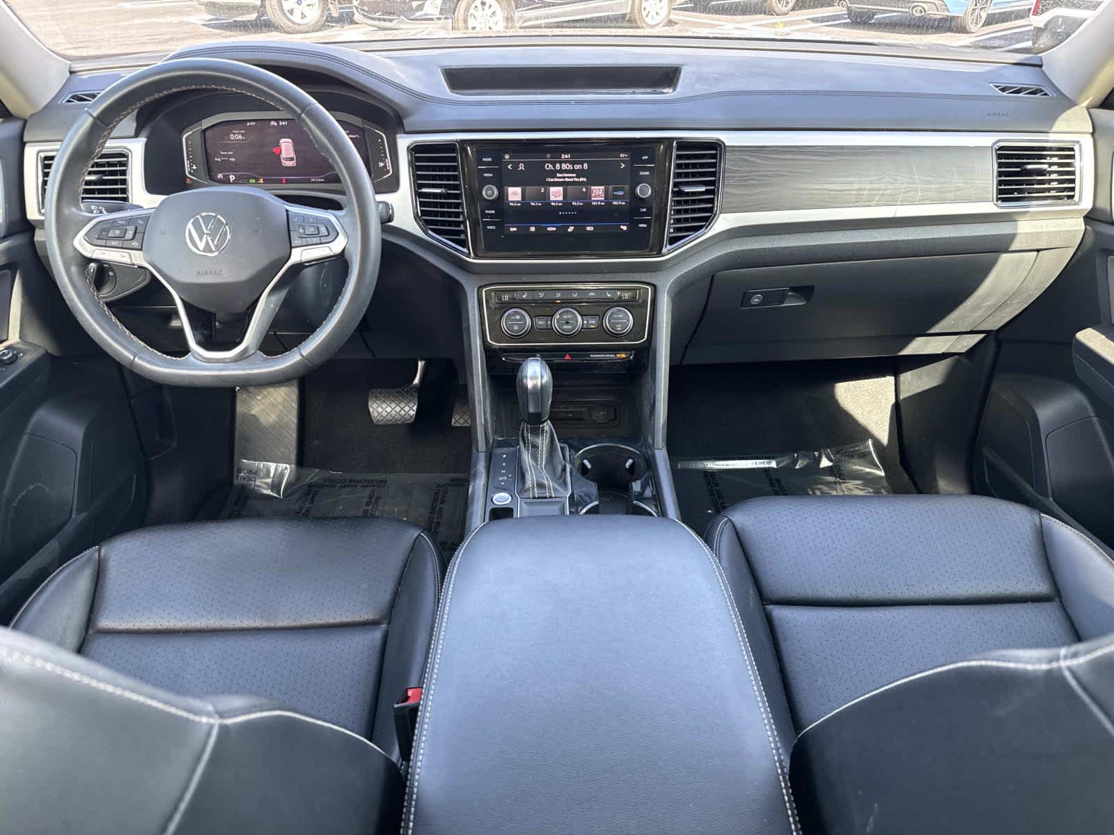 2022 Volkswagen Atlas 3.6L V6 SE w/Technology