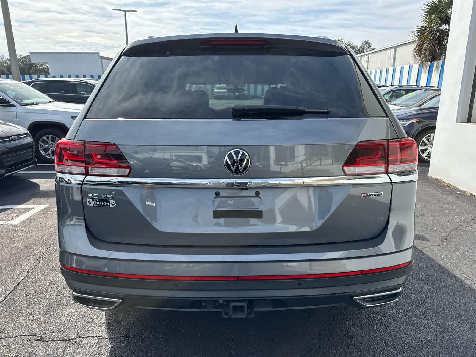 2022 Volkswagen Atlas 3.6L V6 SE w/Technology