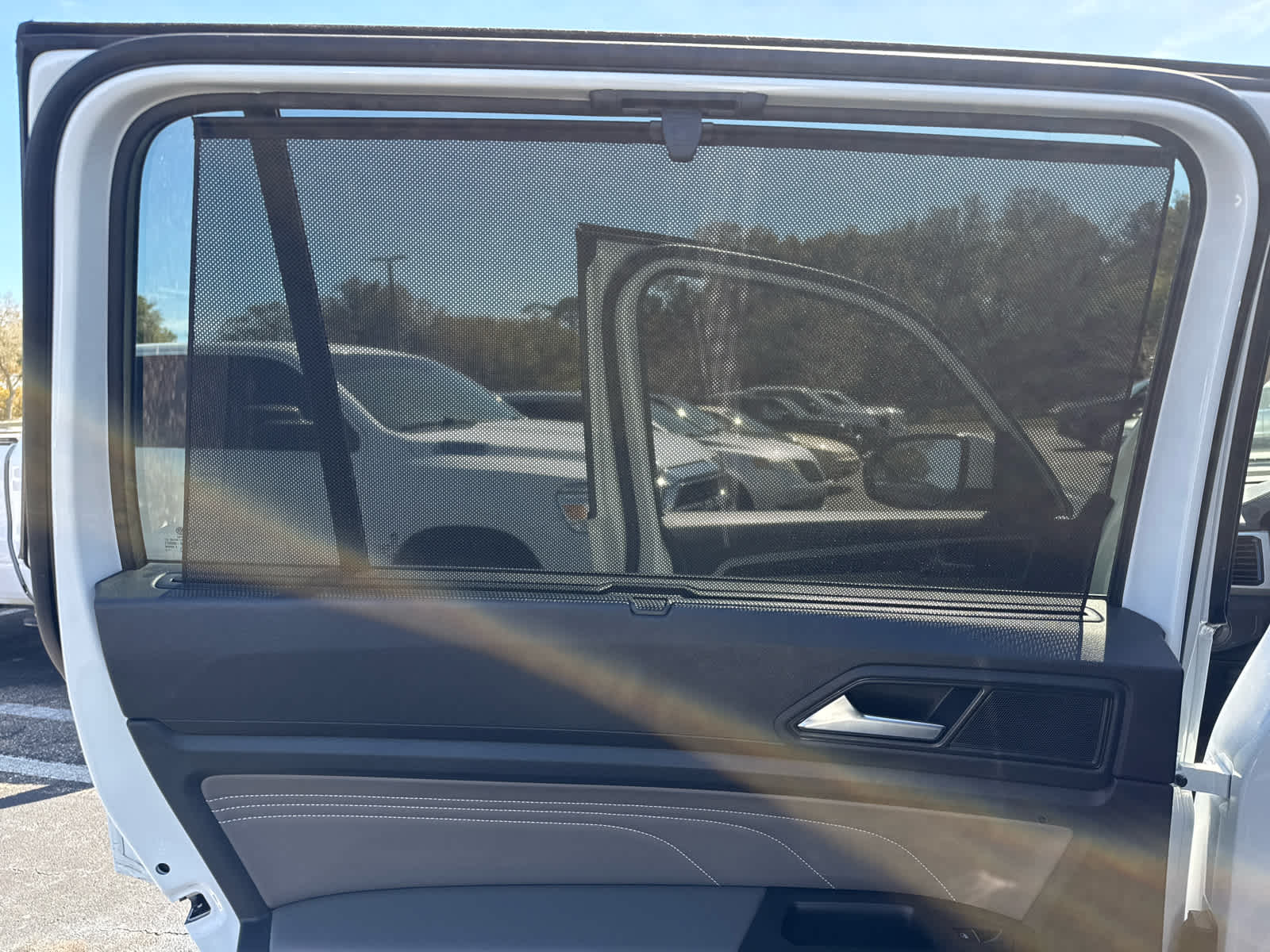 2023 Volkswagen Atlas 2.0T SE w/Technology