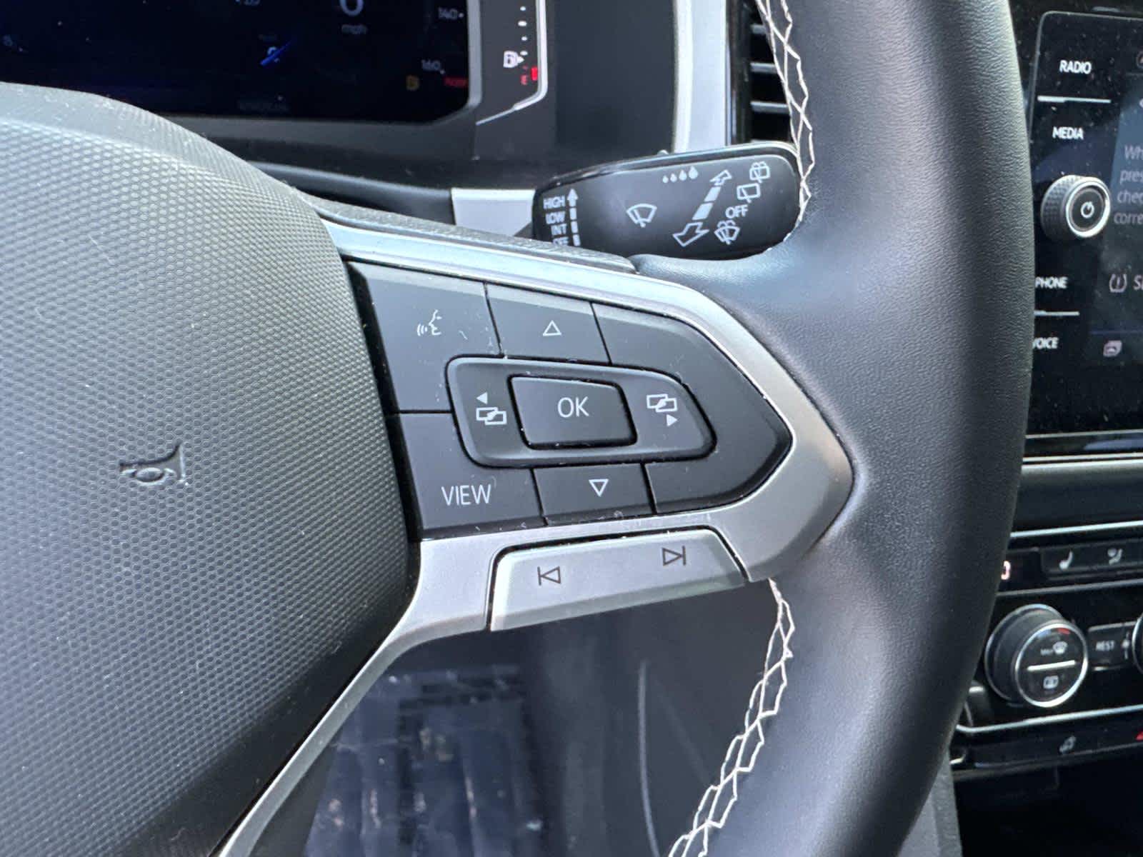 2023 Volkswagen Atlas 2.0T SE w/Technology