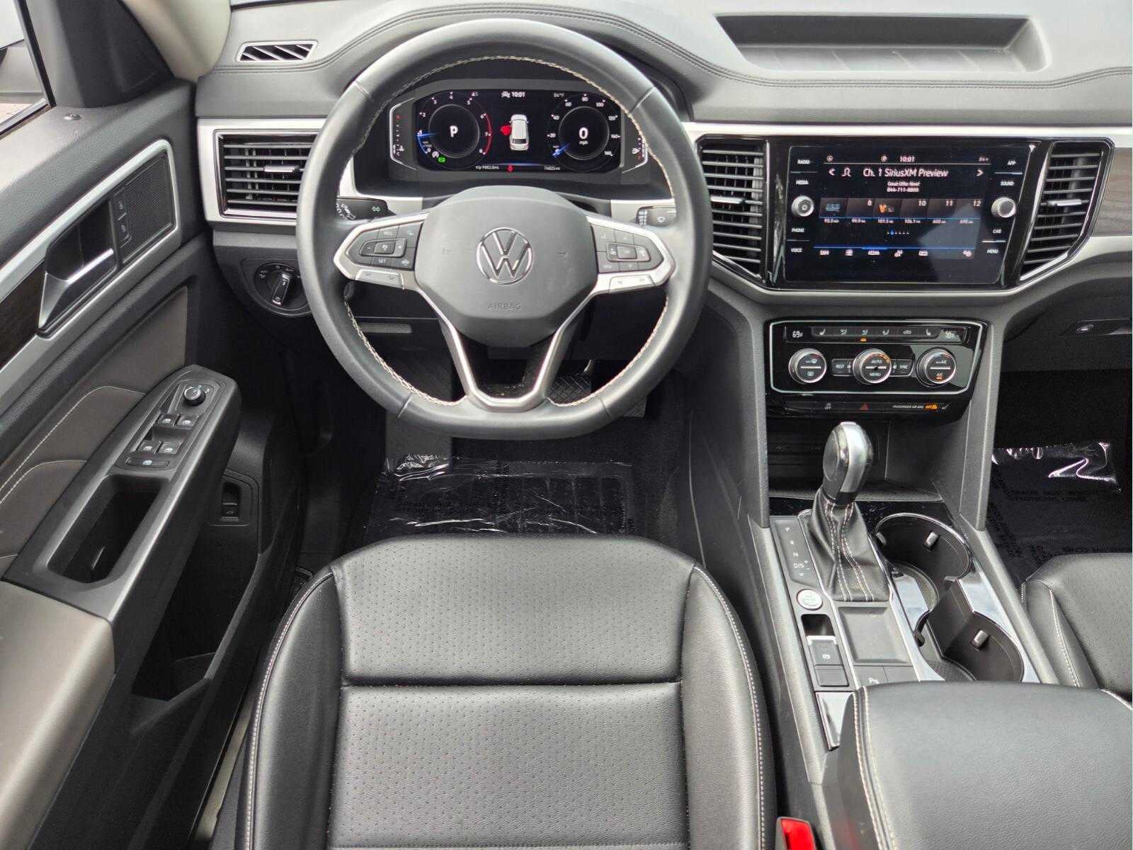2023 Volkswagen Atlas 3.6L V6 SE w/Technology