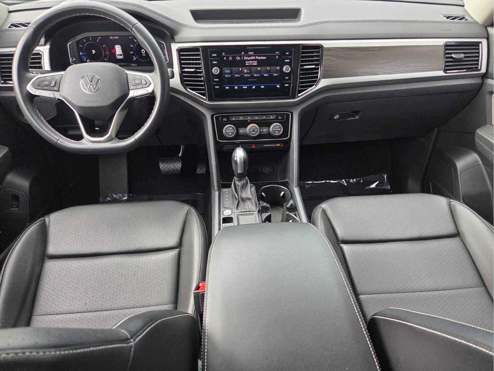 2023 Volkswagen Atlas 3.6L V6 SE w/Technology