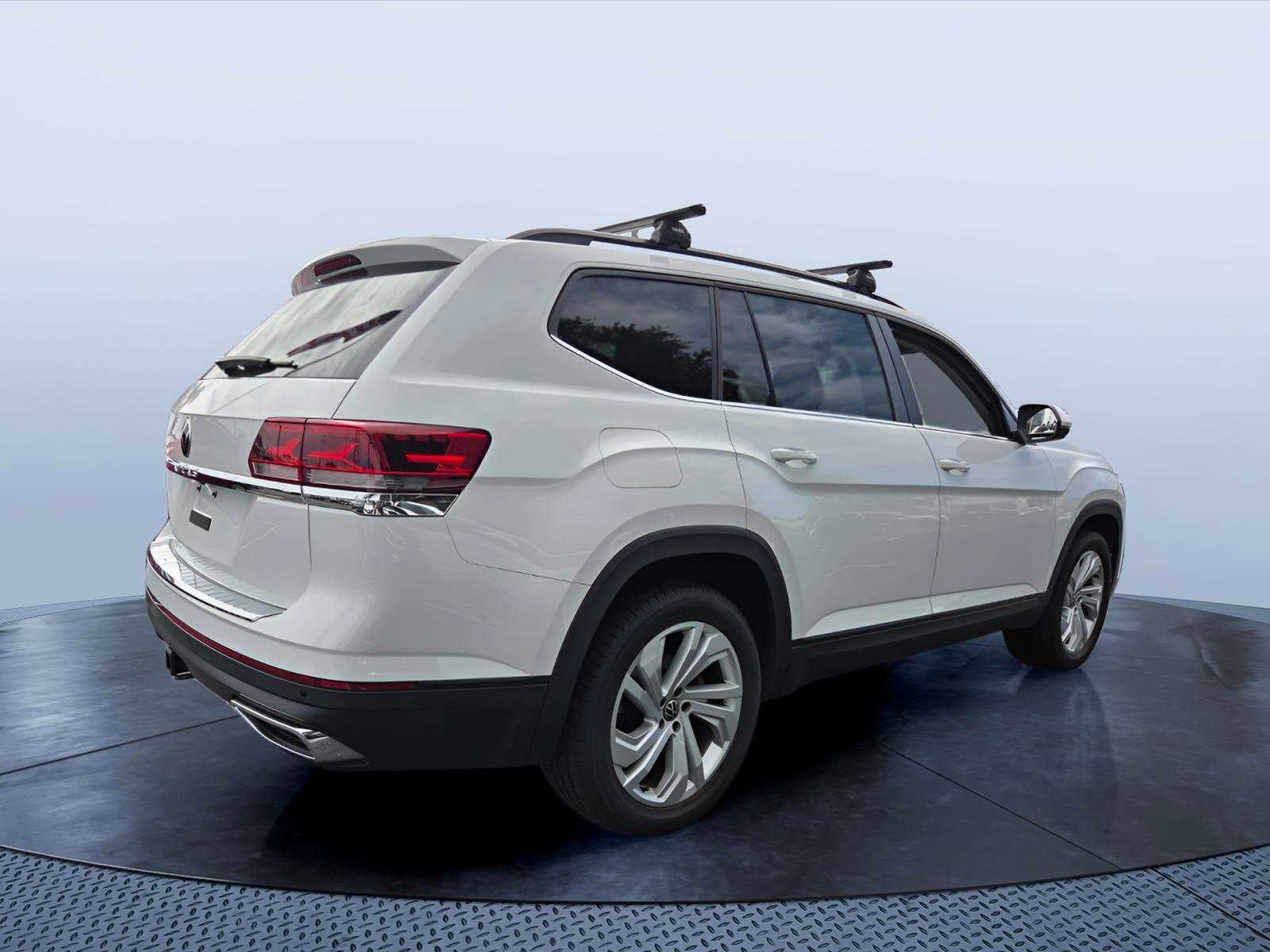 2023 Volkswagen Atlas 3.6L V6 SE w/Technology