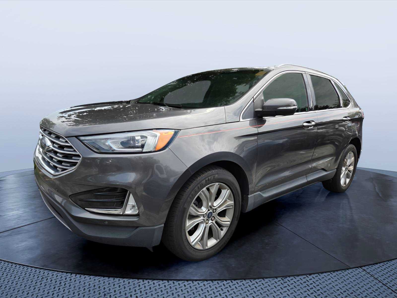 2020 Ford Edge Titanium