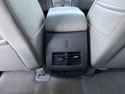 2015 Lincoln MKX Base