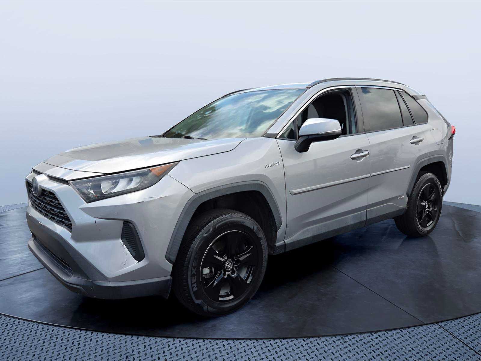 2020 Toyota RAV4 Hybrid LE