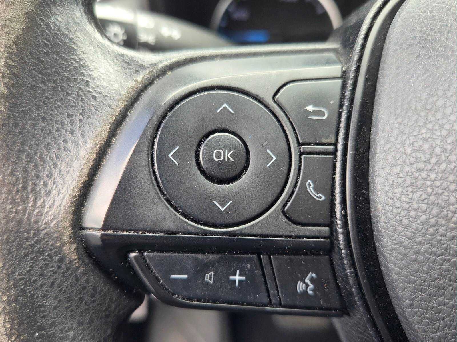 2020 Toyota RAV4 Hybrid LE