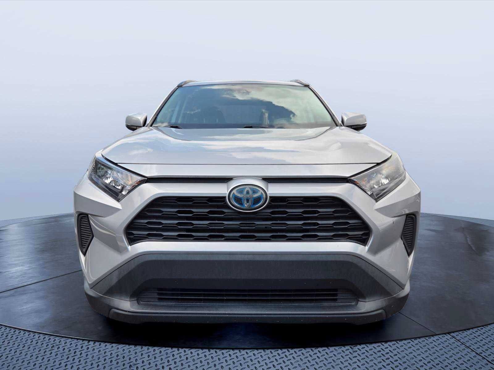 2020 Toyota RAV4 Hybrid LE
