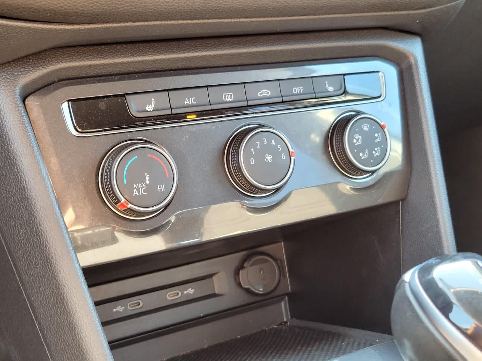 2022 Volkswagen Tiguan S