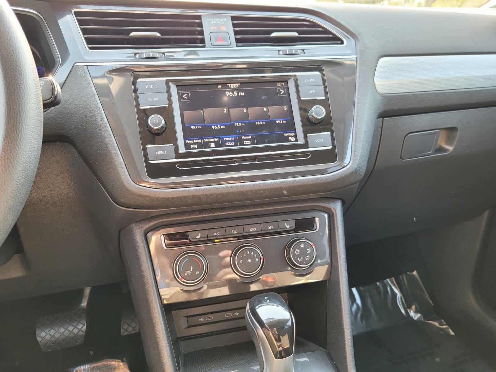 2022 Volkswagen Tiguan S