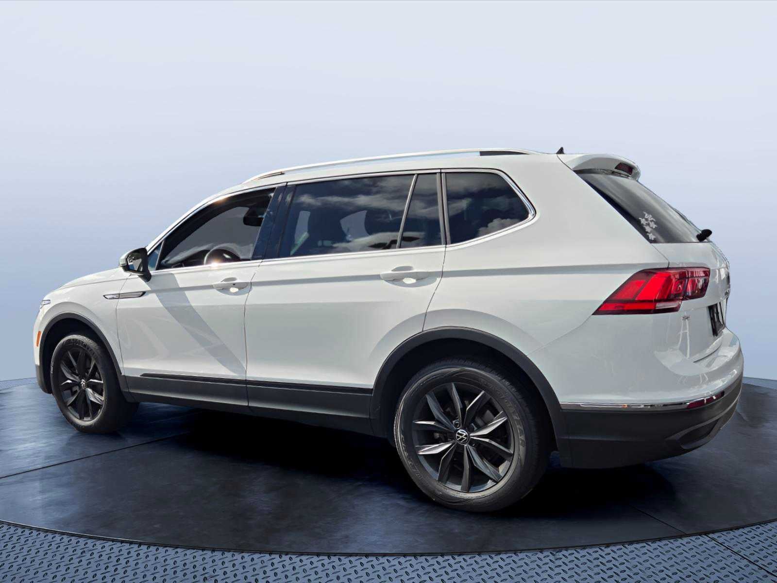 2024 Volkswagen Tiguan SE