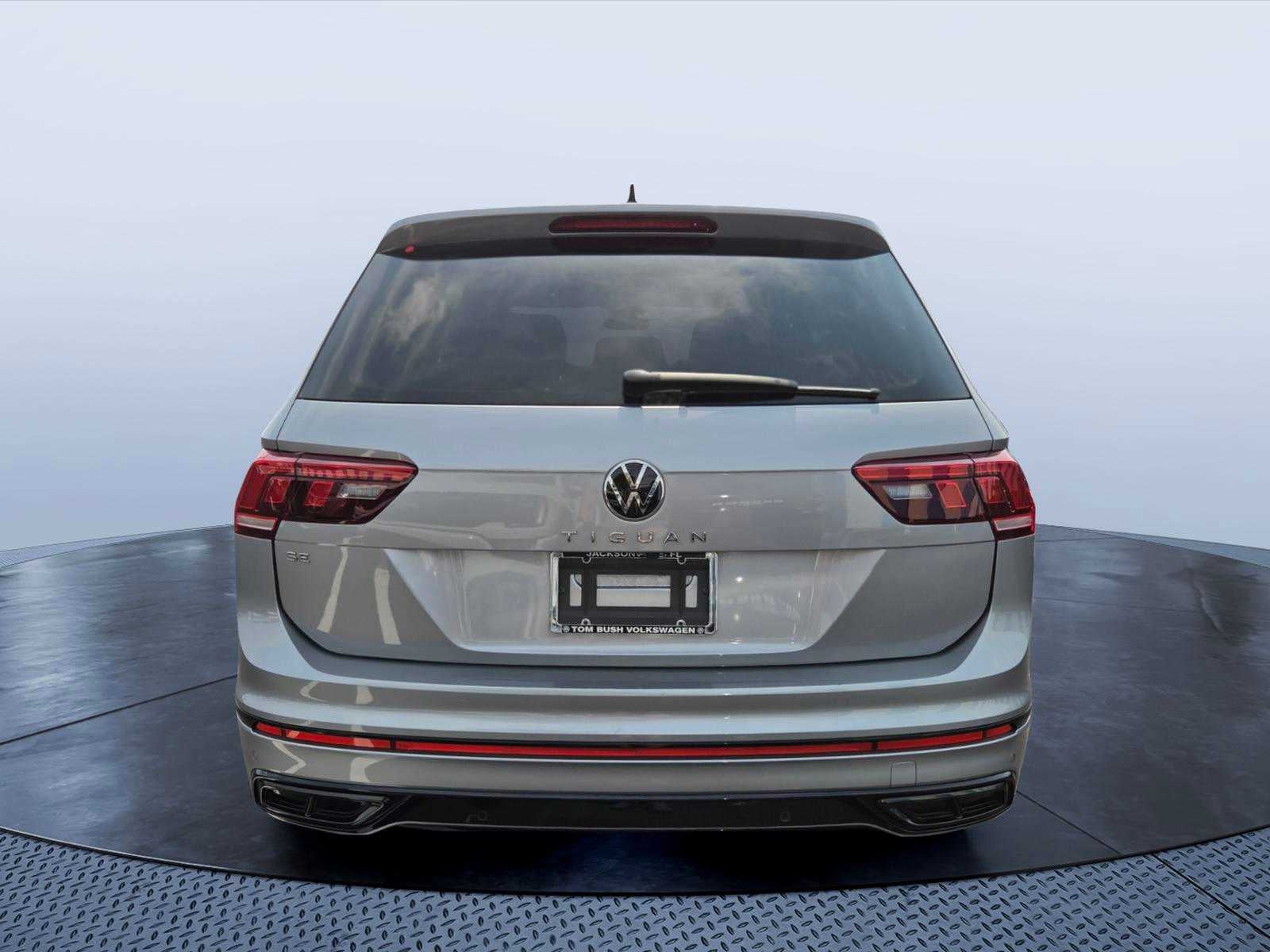 2023 Volkswagen Tiguan SE
