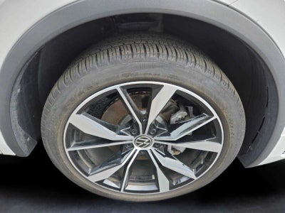 2024 Volkswagen Tiguan SEL R-Line