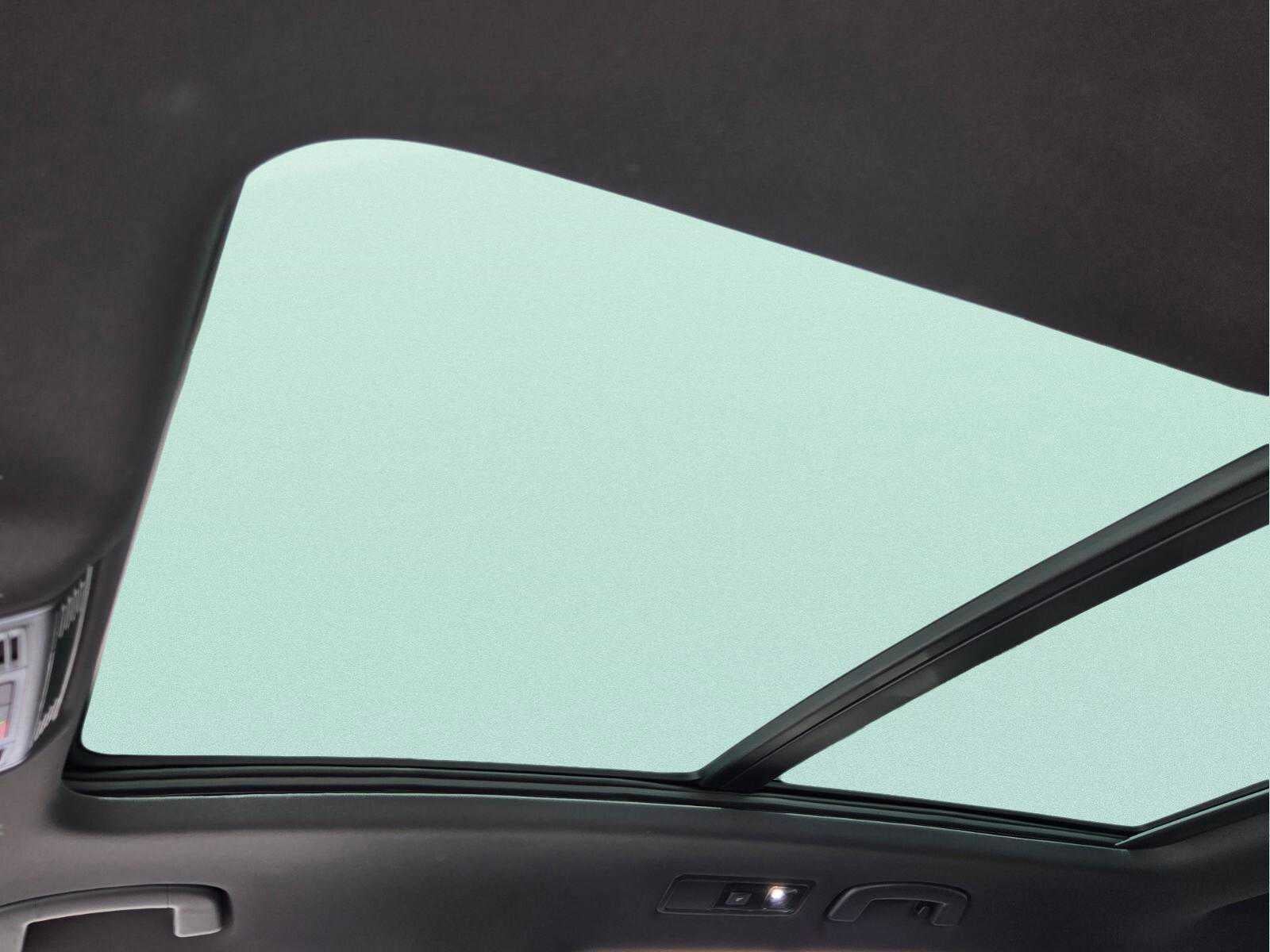 2024 Volkswagen Tiguan SEL R-Line