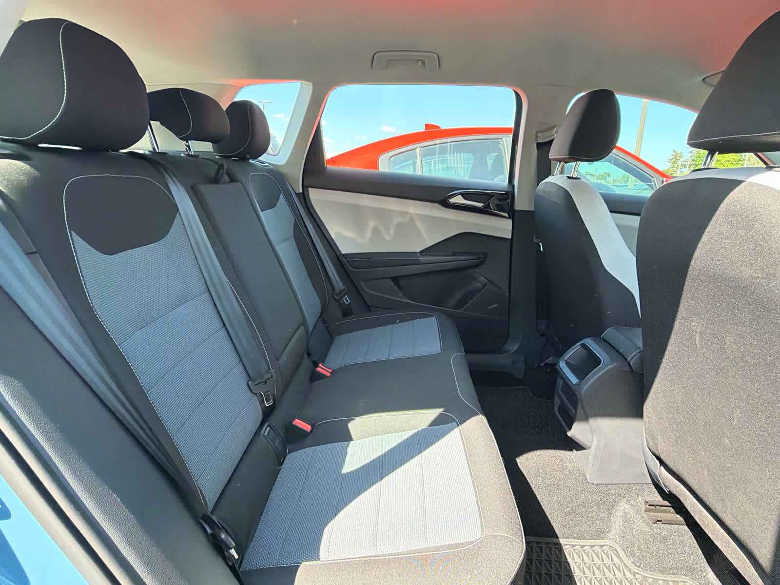 2025 Volkswagen Taos S